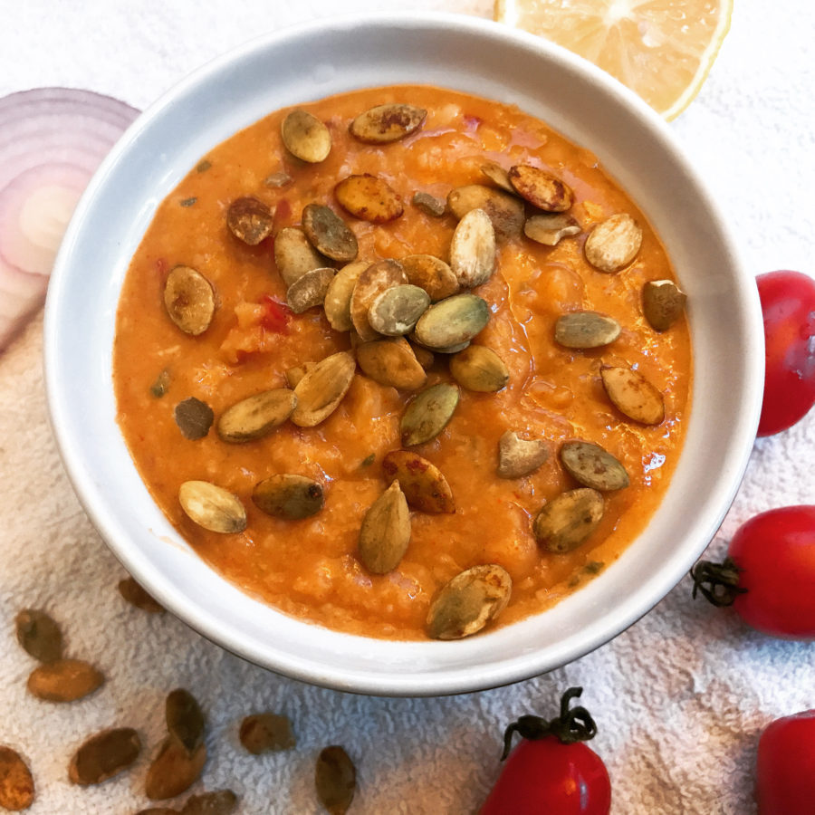 White beans spread with pumpkin seeds